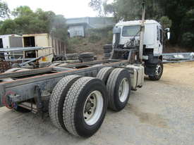 2006 Isuzu FVD Wrecking Stock #1778 - picture1' - Click to enlarge