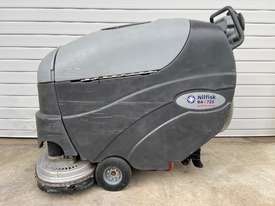 Nilfisk 725 Comercial floor scrubber - picture2' - Click to enlarge