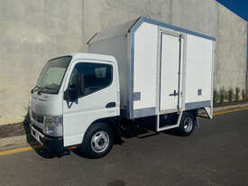 Fuso Canter 515 Pantech Truck - picture0' - Click to enlarge