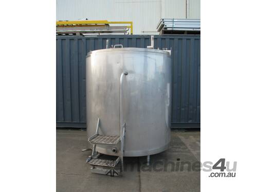 caption Jacketed Stainless Steel Tank with Mixer - 3200L