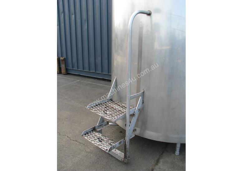 caption Jacketed Stainless Steel Tank with Mixer - 3200L