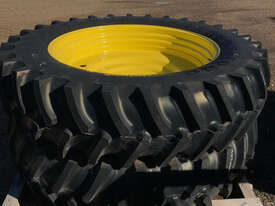 John Deere Rear Dual tyres and hubs Tyre/Rim Combined Tyre/Rim - picture0' - Click to enlarge
