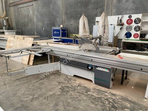 Used panel saw Hold 3200