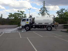 Iveco Acco 2350 9,000Lt 4×2 Water Truck for Hire - picture0' - Click to enlarge