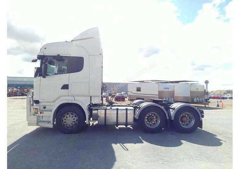 caption Scania R 560