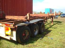 TRI-AXLE SKEL TRAILER - picture2' - Click to enlarge