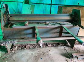 Working Sheet Metal Manual Treadle Guillotine 6ft / 1,800mm - Negotiable - picture0' - Click to enlarge