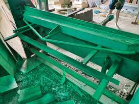 Working Sheet Metal Manual Treadle Guillotine 6ft / 1,800mm - Negotiable - picture1' - Click to enlarge