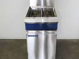 Blue Seal GT46 Twin Pan Fryer - picture0' - Click to enlarge