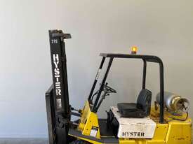 Hyster 2.5 lpg forklift low mast - picture2' - Click to enlarge