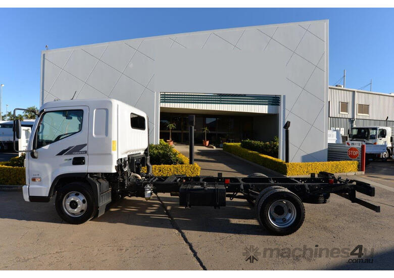 caption 2021 HYUNDAI MIGHTY EX6 MWB - Cab Chassis Trucks