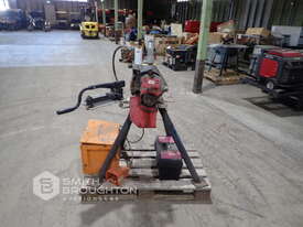 VICTAULIC 240V PIPE GROOVING MACHINE - picture0' - Click to enlarge