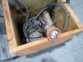 VICTAULIC 240V PIPE GROOVING MACHINE - picture2' - Click to enlarge