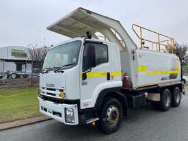 Truck Water Truck Isuzu FV2 1400 6x4 1500L Licensed SN1107 - picture0' - Click to enlarge