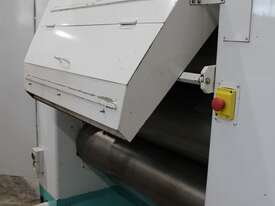 Five Roll Refiner - picture1' - Click to enlarge