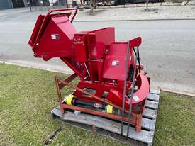 Wood Chipper CW06 3PL Hydraulic feed Unused - picture2' - Click to enlarge