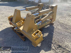 New Quad Barrell Ripper Assembly D6T/R/H XL Dozer  - picture1' - Click to enlarge