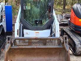 Large Tracked Bobcat T450 - picture0' - Click to enlarge