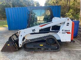 Large Tracked Bobcat T450 - picture1' - Click to enlarge