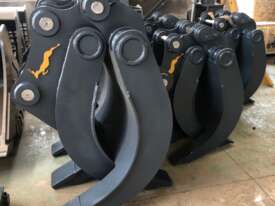 *1 - 45 TONNE AVAILABLE* Mechanical Excavator Grabs Inc. Fix arm & Hitch Plate - picture1' - Click to enlarge