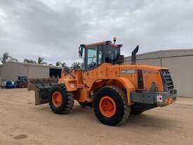 2008 Doosan DL200 Front End Loader - picture1' - Click to enlarge