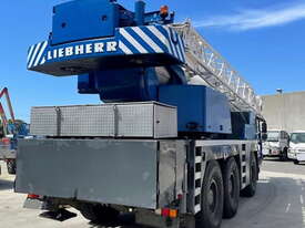 2006 Liebherr LTM 1055 - picture2' - Click to enlarge