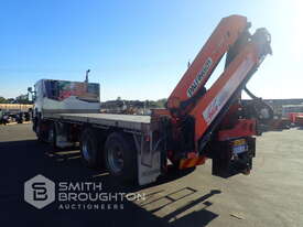 1999 SCANIA 124G 8X4 CRANE TRUCK - picture2' - Click to enlarge