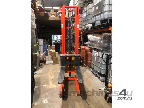 Jialift Walkie Stacker 3.5m Lift / 1.5 Ton