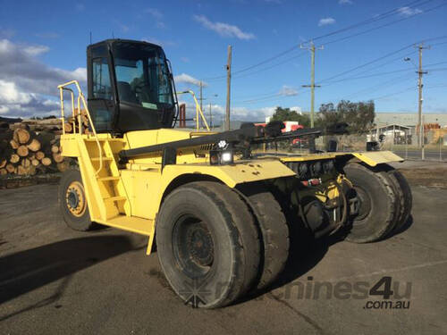 caption 9.0T Diesel Empty Container Handler - Hire