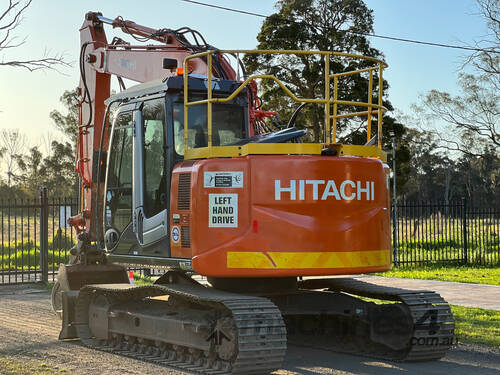 Hitachi Zaxis 135US Tracked-Excav Excavator