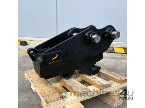 Hydraulic Dual Locking Quick Hitch 7 - 9T - Custom Built to Order