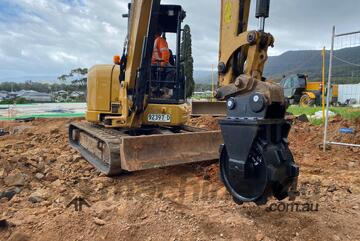 3 Ton Compaction Wheel Caterpillar