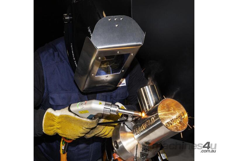 IPG LightWELD 1500 - Handheld Fiber Laser Welder 