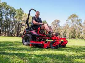 GRAVELY Pro-Turn ZX 52