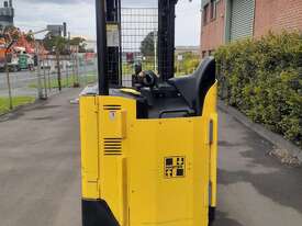 Battery Electric Reach Stand Up Forklift - picture1' - Click to enlarge