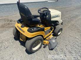 Cub Cadet GT 2544 Ride on Mower - picture2' - Click to enlarge