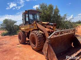 1999 Caterpillar 924F - picture2' - Click to enlarge