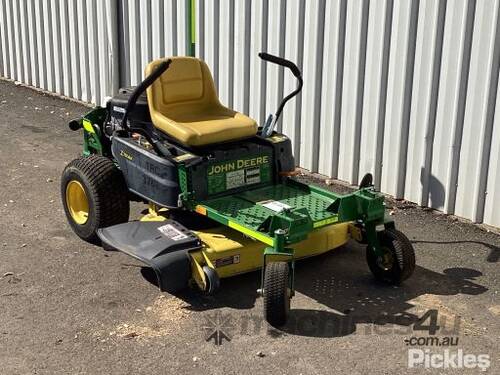 2015 John Deere Z335E