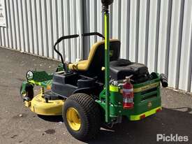 2015 John Deere Z335E - picture2' - Click to enlarge