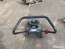 2011 Victa Push Mower, Used & Untested,Serial No: 11D411 58 02034 - picture2' - Click to enlarge
