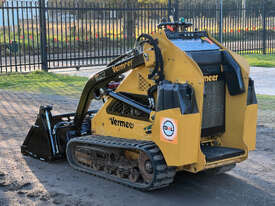 Vermeer SC650TX Skid Steer Loader - picture1' - Click to enlarge