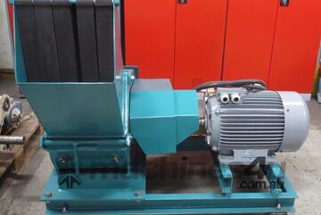 RECONDITIONED ERJO 165 SN DRUM CHIPPER SHREDDER