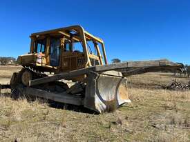 Caterpillar D6H High Track - picture0' - Click to enlarge