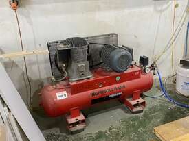 Ingersoll Rand Compressor - picture0' - Click to enlarge