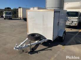 2005 Unknown Single Axle Enclosed Box Trailer - picture1' - Click to enlarge