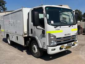 Isuzu NQR459M - picture0' - Click to enlarge