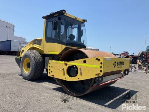 2016 Bomag BW213D Articulated Smooth Drum Roller