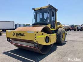 2016 Bomag BW213D Articulated Smooth Drum Roller - picture1' - Click to enlarge