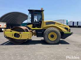 2016 Bomag BW213D Articulated Smooth Drum Roller - picture2' - Click to enlarge