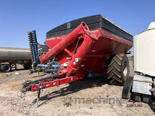 UNVERFERTH 1138 CHASER BIN